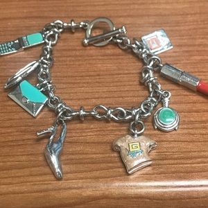 Beautiful 8in sterling silver bracelet